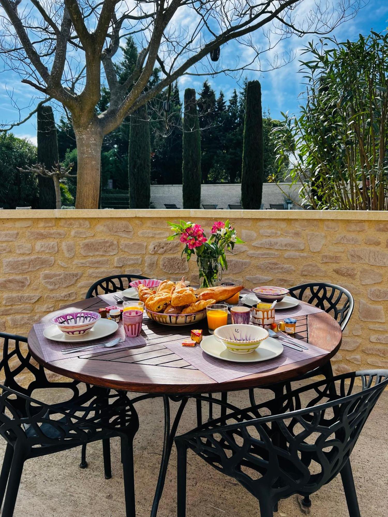 Residence Les Sources Saint-Rémy-de-Provence Dış mekan fotoğraf